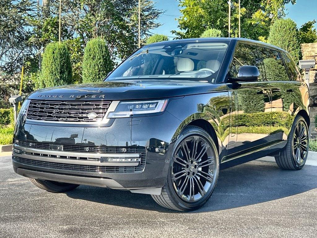 New 2027 Land Rover Range Rover SE 400PS