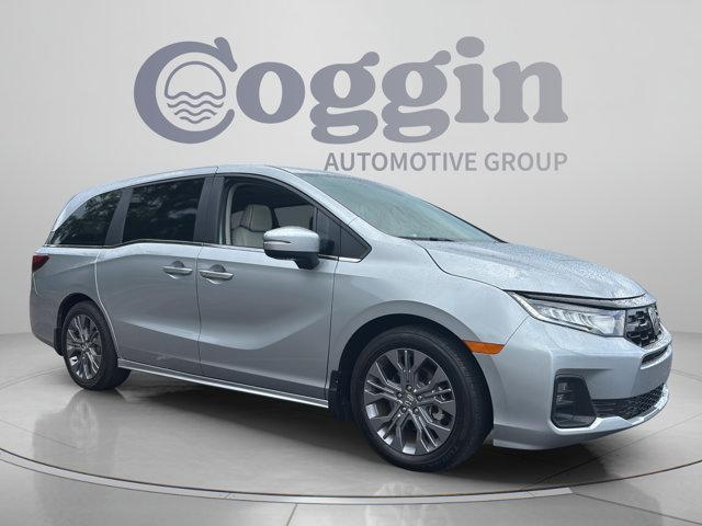 صورة 7 لـ 2025 Honda ODYSSEY TOURING