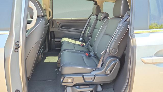 2026 Honda ODYSSEY TOURING — фото 10