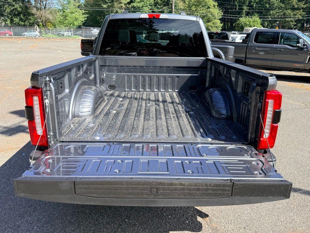 2026 FORD F-350 XLT — миниатюра 24