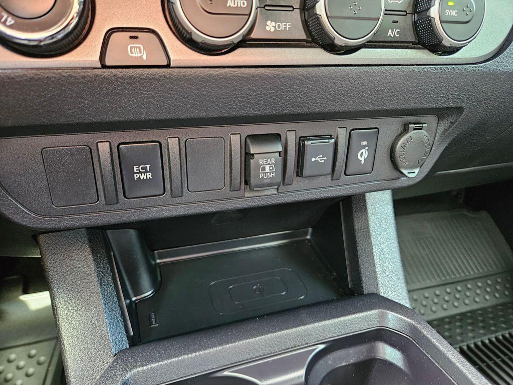 صورة مصغرة 30 لـ 2023 Toyota TACOMA TRD PRO