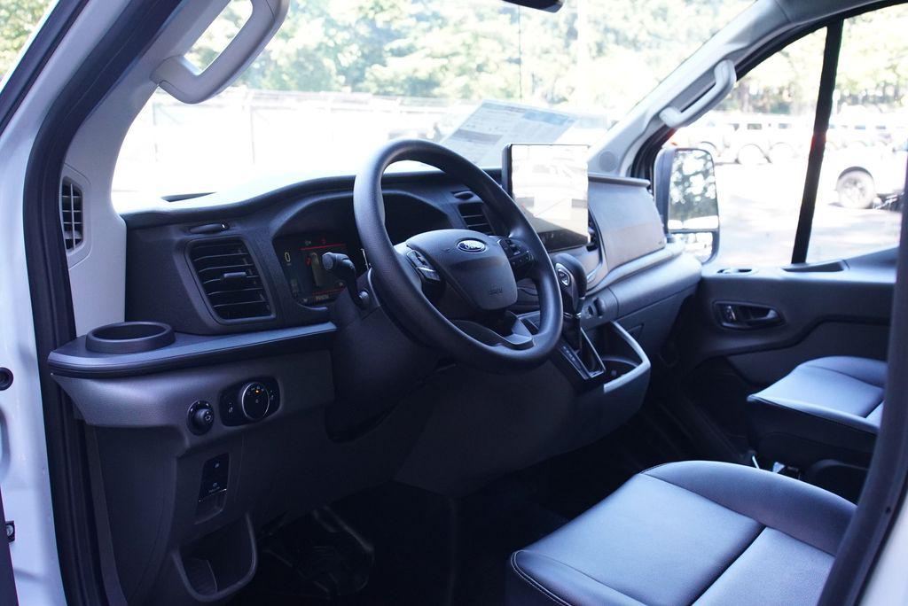 صورة مصغرة 11 لـ 2026 FORD TRANSIT-150 BASE