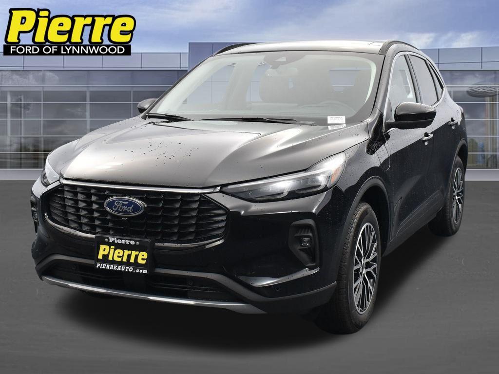 New 2025 Ford Escape PHEV SE
