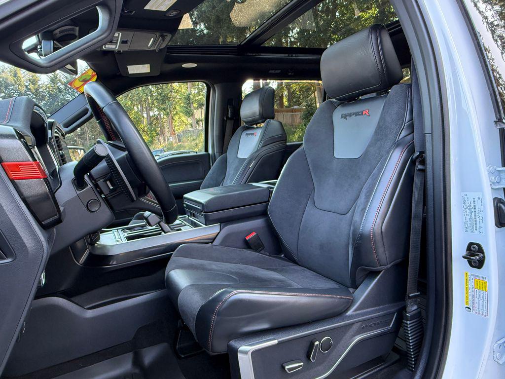 صورة مصغرة 29 لـ 2023 FORD F-150 RAPTOR