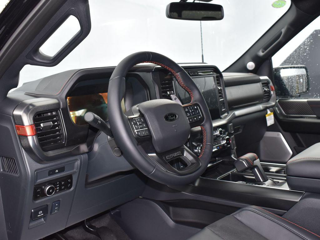 FORD F-150 RAPTOR - 8
