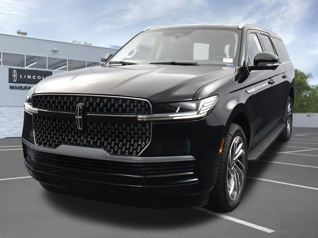 New 2026 Lincoln Navigator Premiere