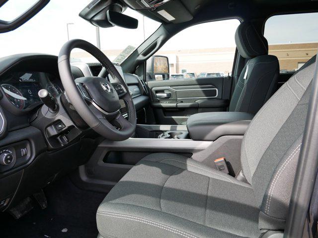 صورة 6 لـ 2026 RAM 2500 BIG HORN CREW CAB 4X4 6'4' BOX
