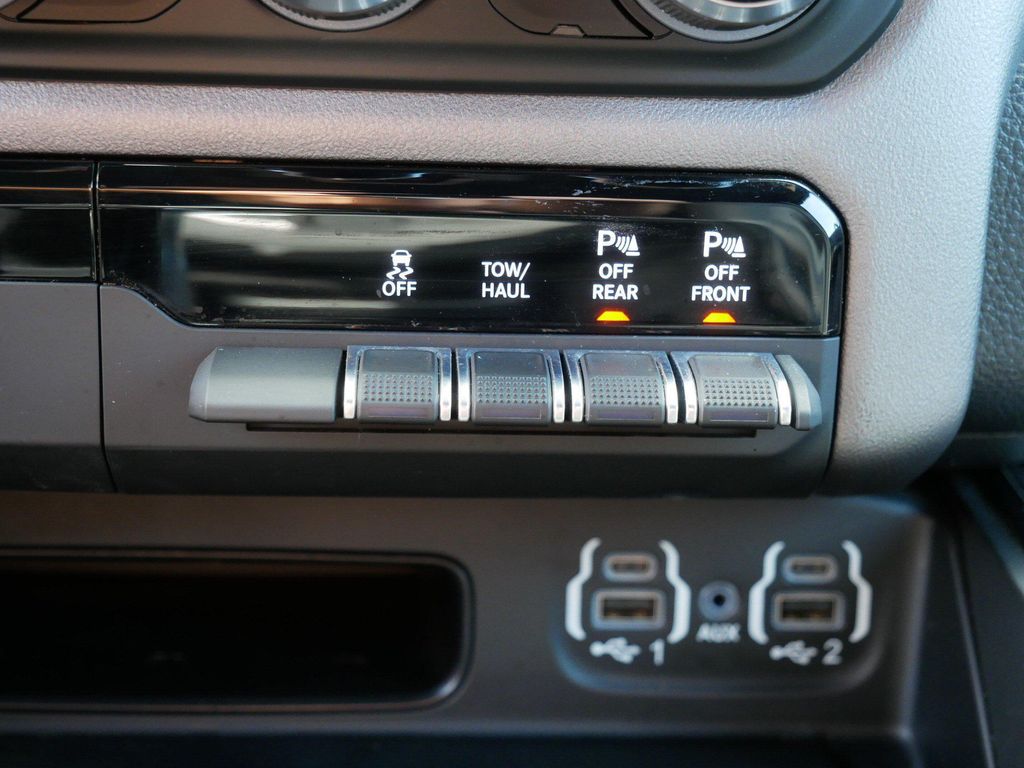 2022 RAM 1500 LARAMIE — миниатюра 31