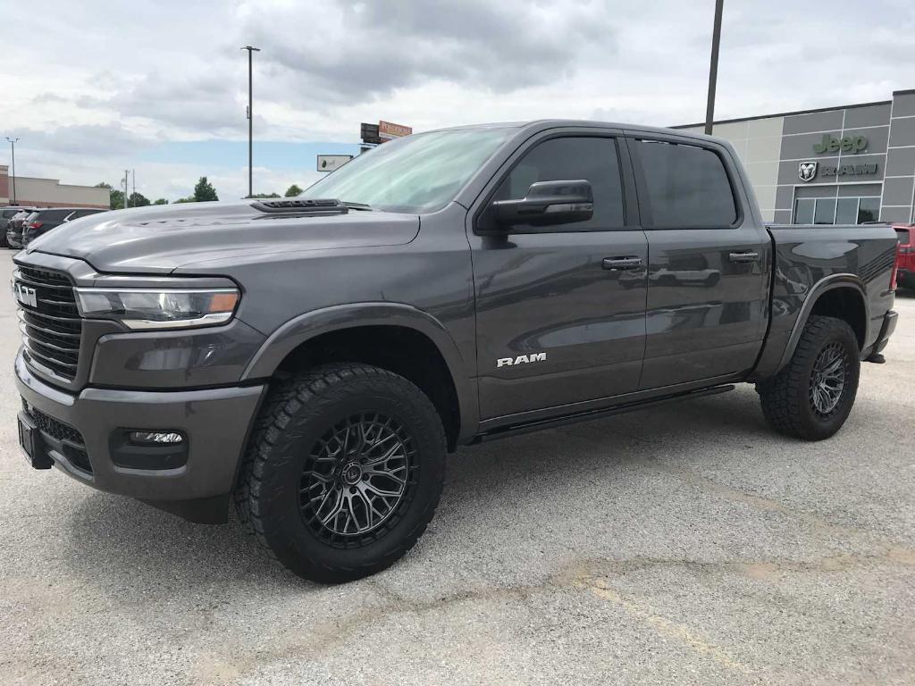 صورة 3 لـ 2025 RAM 1500 LARAMIE