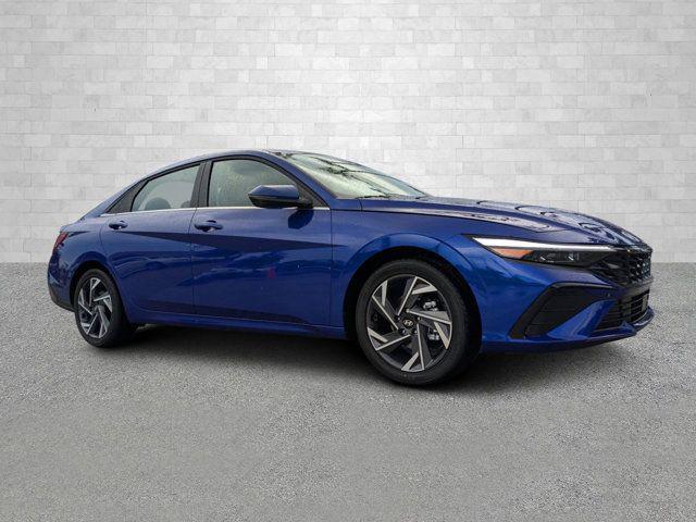 New 2025 Hyundai ELANTRA Limited