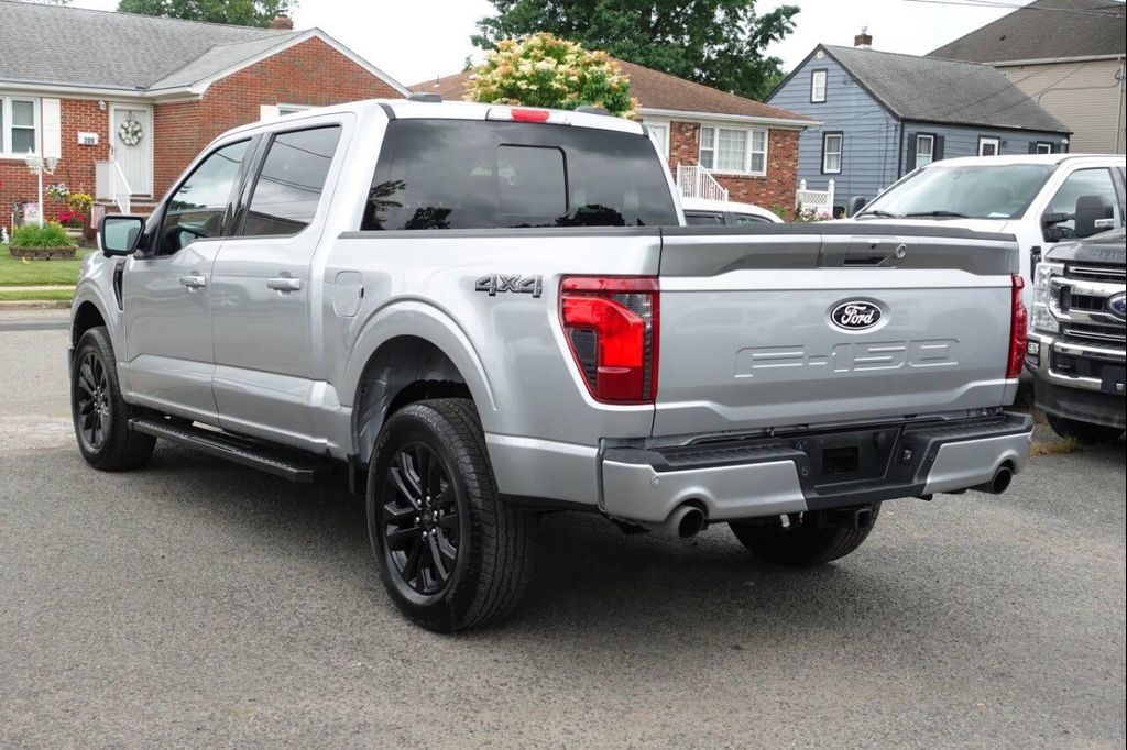 FORD F-150 XLT - 2