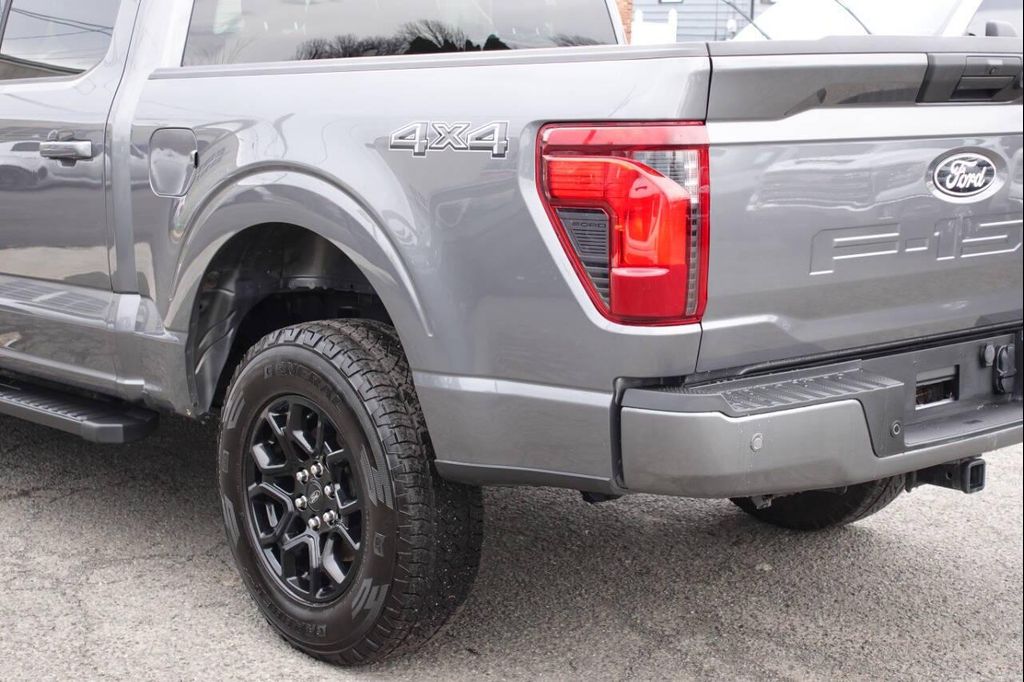 FORD F-150 XLT - 9