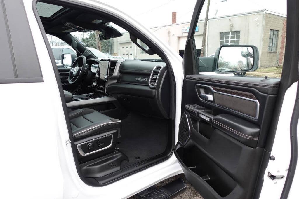2025 RAM 1500 LARAMIE — миниатюра 32