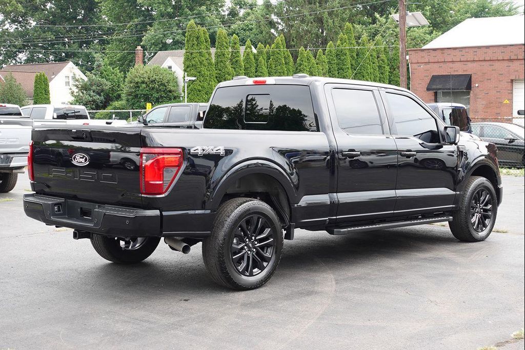 صورة 3 لـ 2024 FORD F-150 XLT