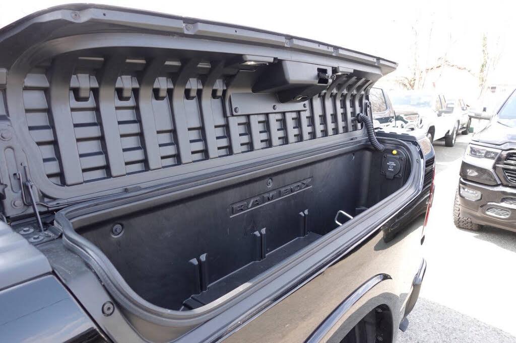 2023 RAM 1500 LIMITED — миниатюра 25