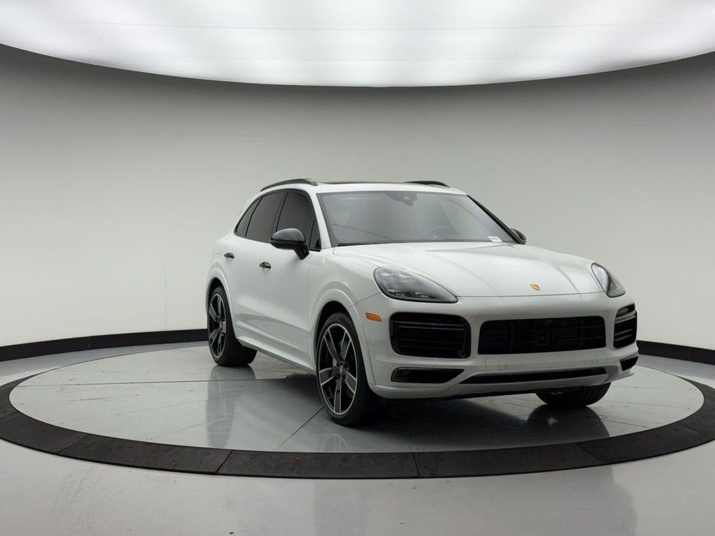 PORSCHE CAYENNE - 9