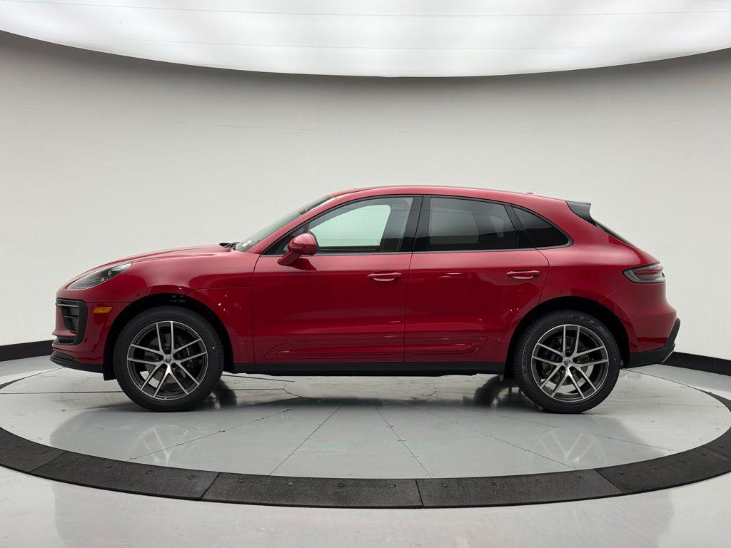 2026 Porsche MACAN 照片 2