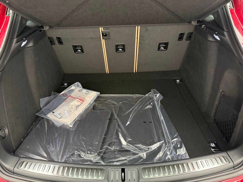 2026 Porsche MACAN 缩略图 27