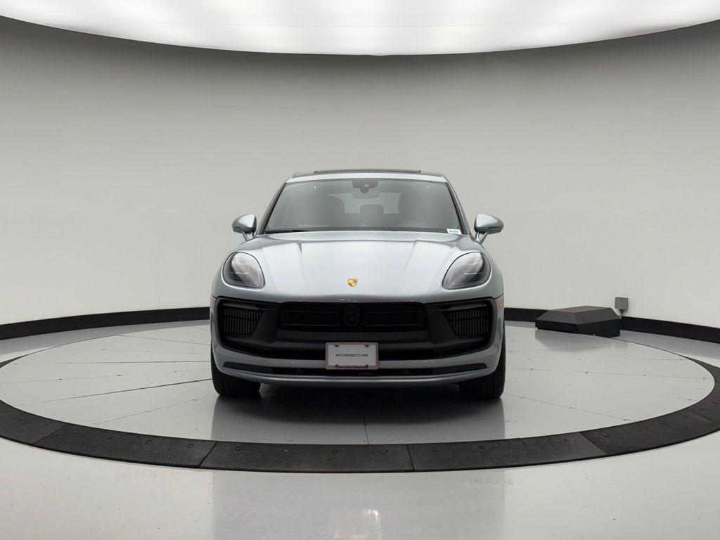 صورة 10 لـ 2024 Porsche MACAN MACAN GTS