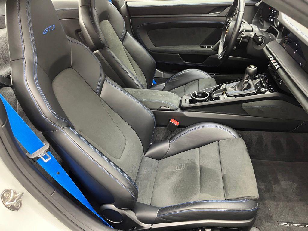 صورة مصغرة 33 لـ 2024 Porsche 911 GT3