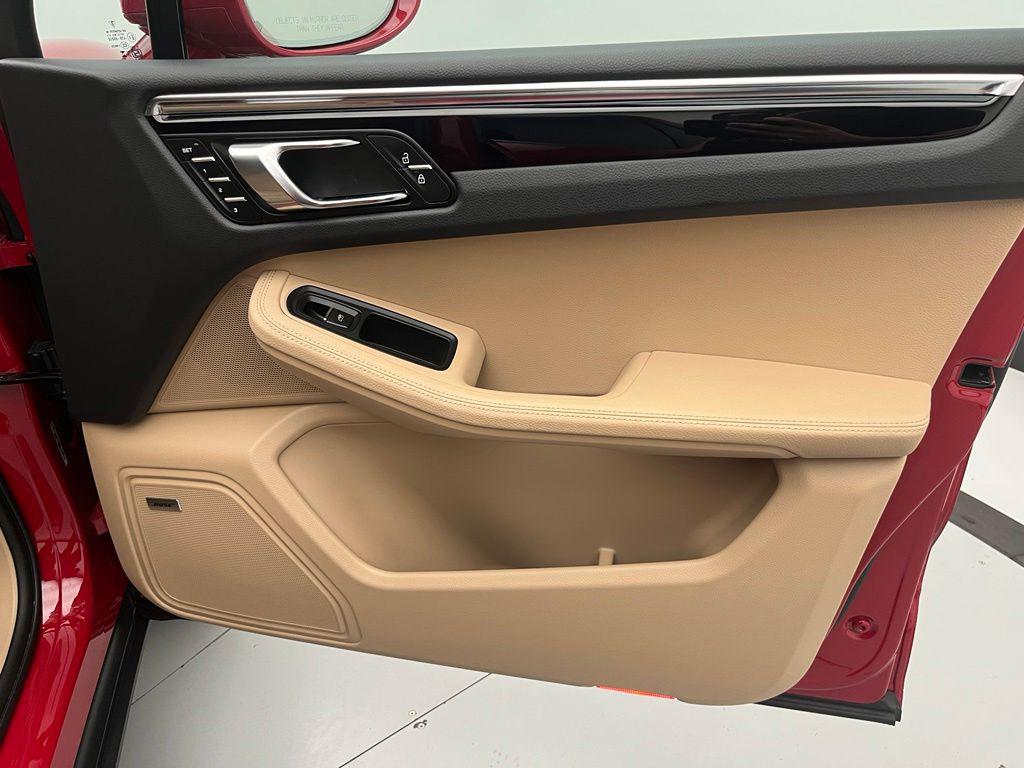 2026 Porsche MACAN 缩略图 59