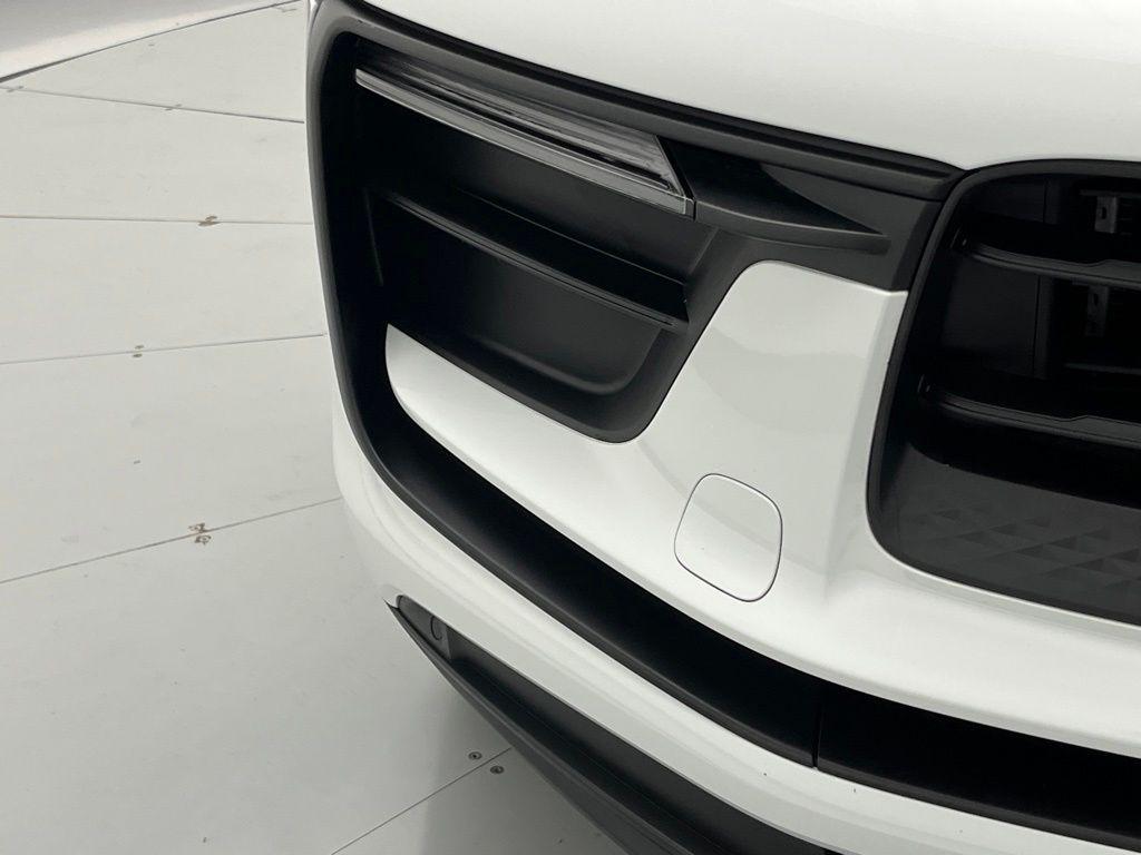 2026 Porsche MACAN — миниатюра 60