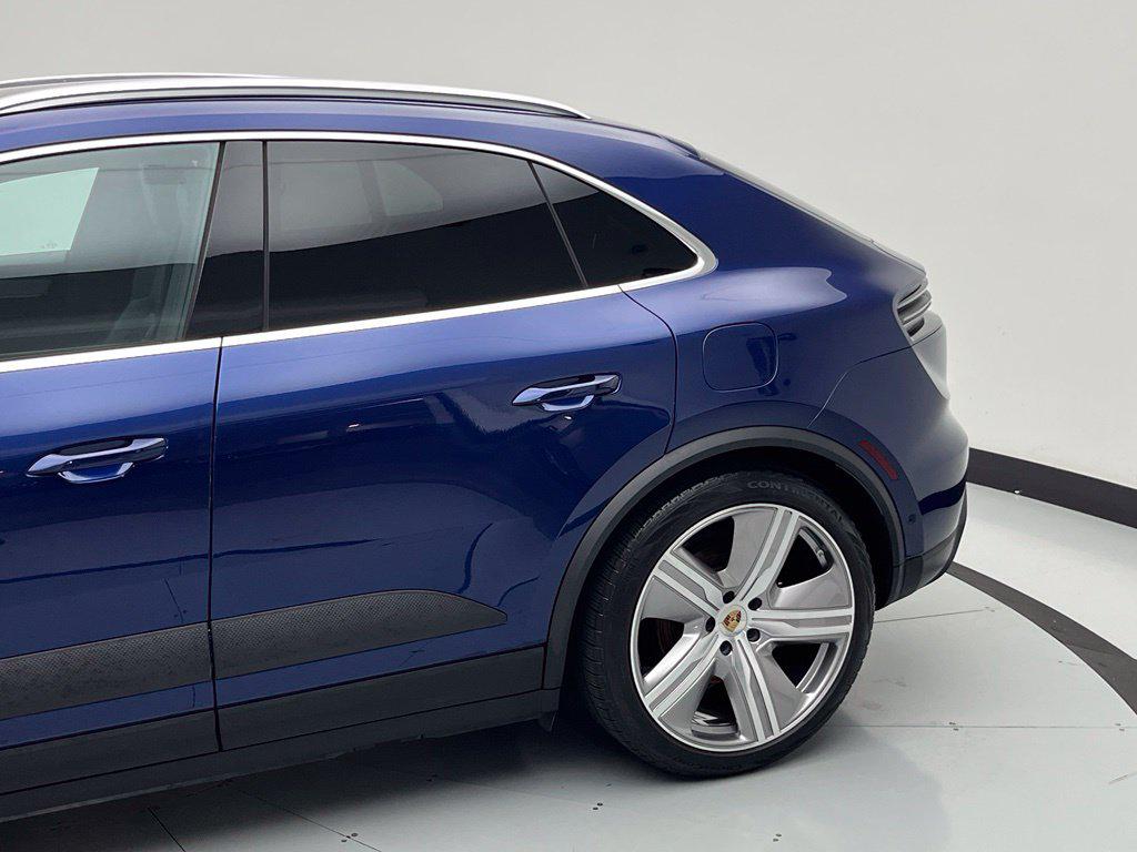 صورة مصغرة 72 لـ 2024 Porsche MACAN MACAN ELECTRIC 4