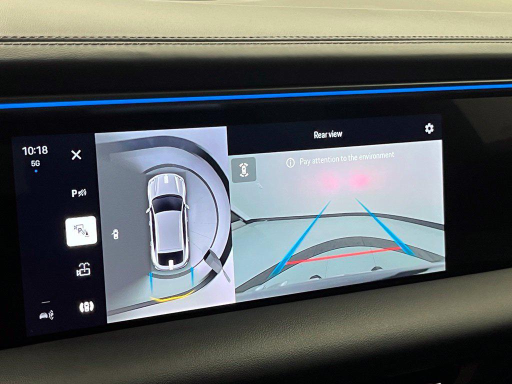 صورة مصغرة 19 لـ 2024 Porsche MACAN MACAN ELECTRIC 4
