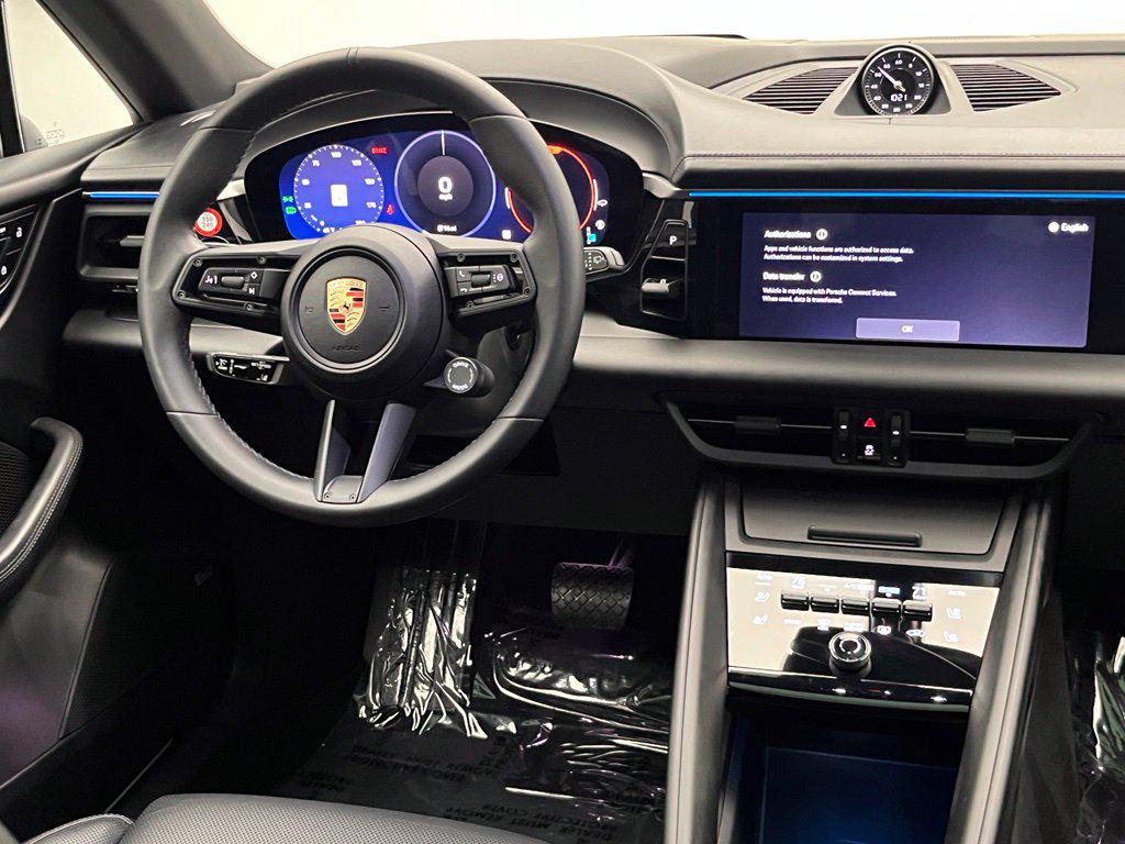 صورة مصغرة 34 لـ 2024 Porsche MACAN MACAN ELECTRIC 4