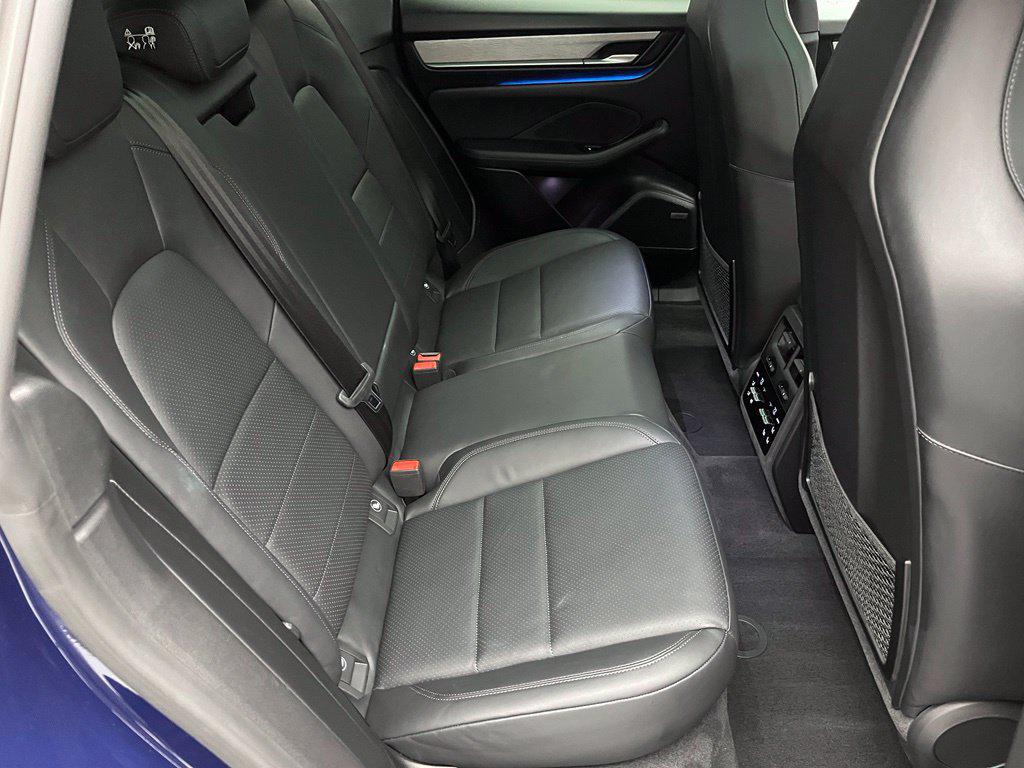 صورة مصغرة 38 لـ 2024 Porsche MACAN MACAN ELECTRIC 4