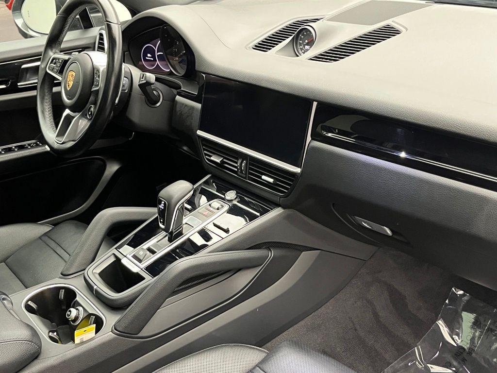 2022 Porsche CAYENNE — миниатюра 52