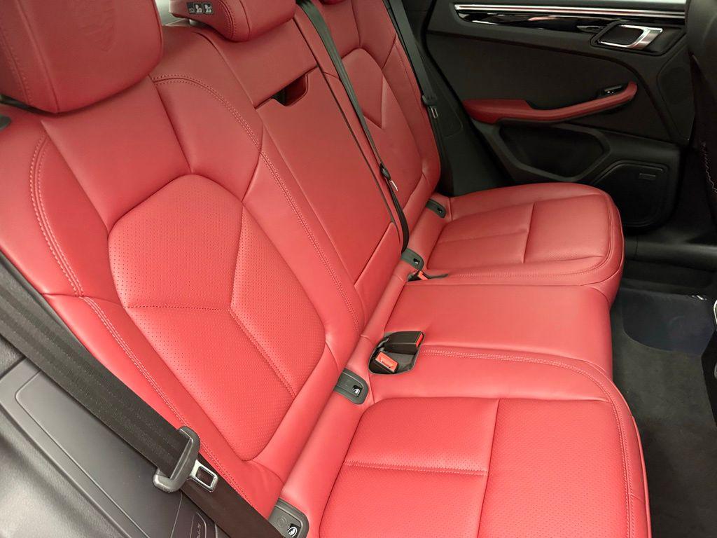 2026 Porsche MACAN 缩略图 29