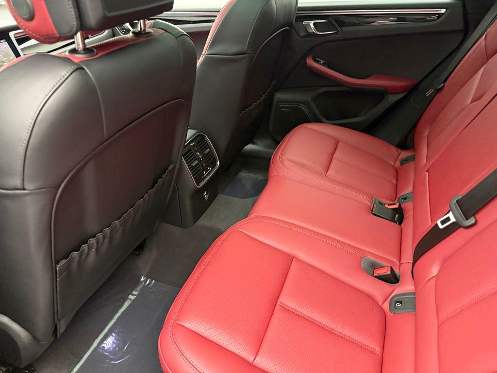 2026 Porsche MACAN 缩略图 23