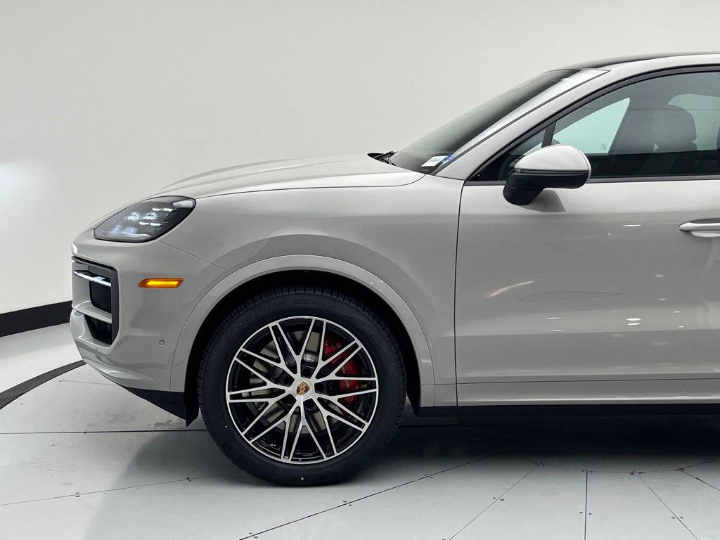 2026 Porsche CAYENNE S 缩略图 31