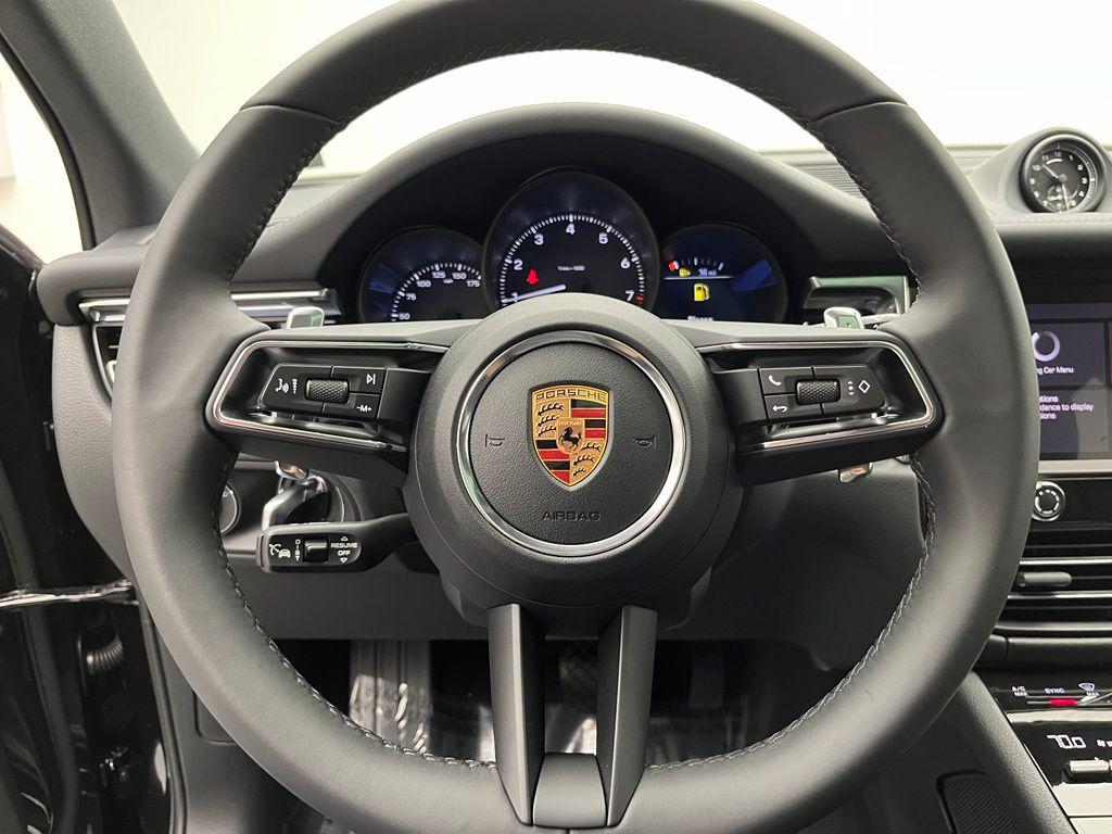 2026 Porsche MACAN 缩略图 12