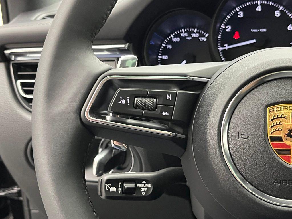 2026 Porsche MACAN 缩略图 13