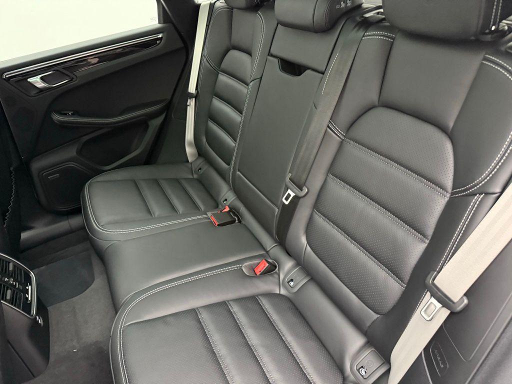 2026 Porsche MACAN — миниатюра 22