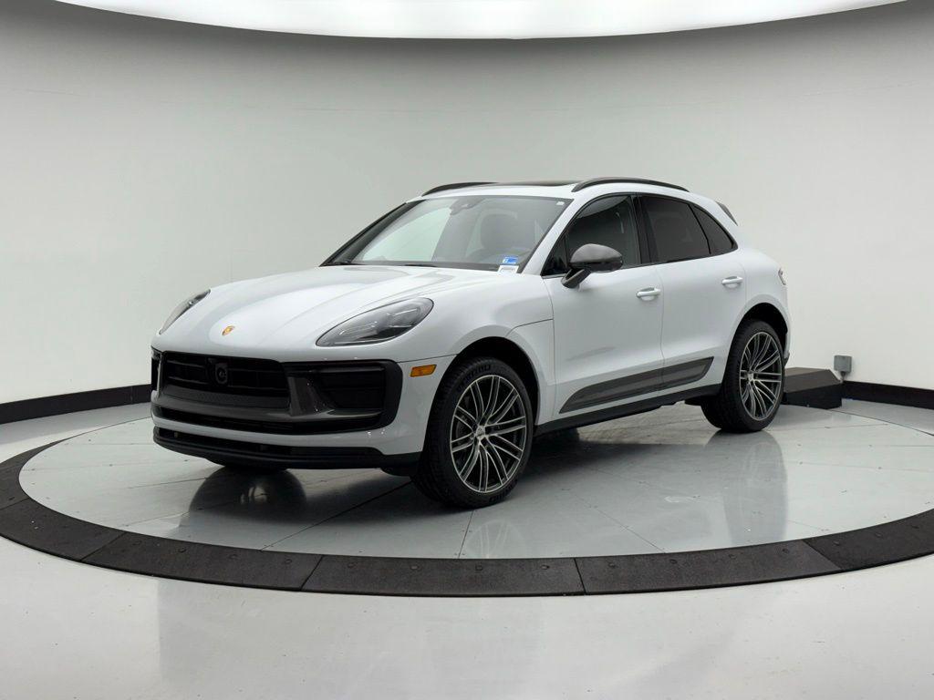 New 2026 Porsche Macan Macan