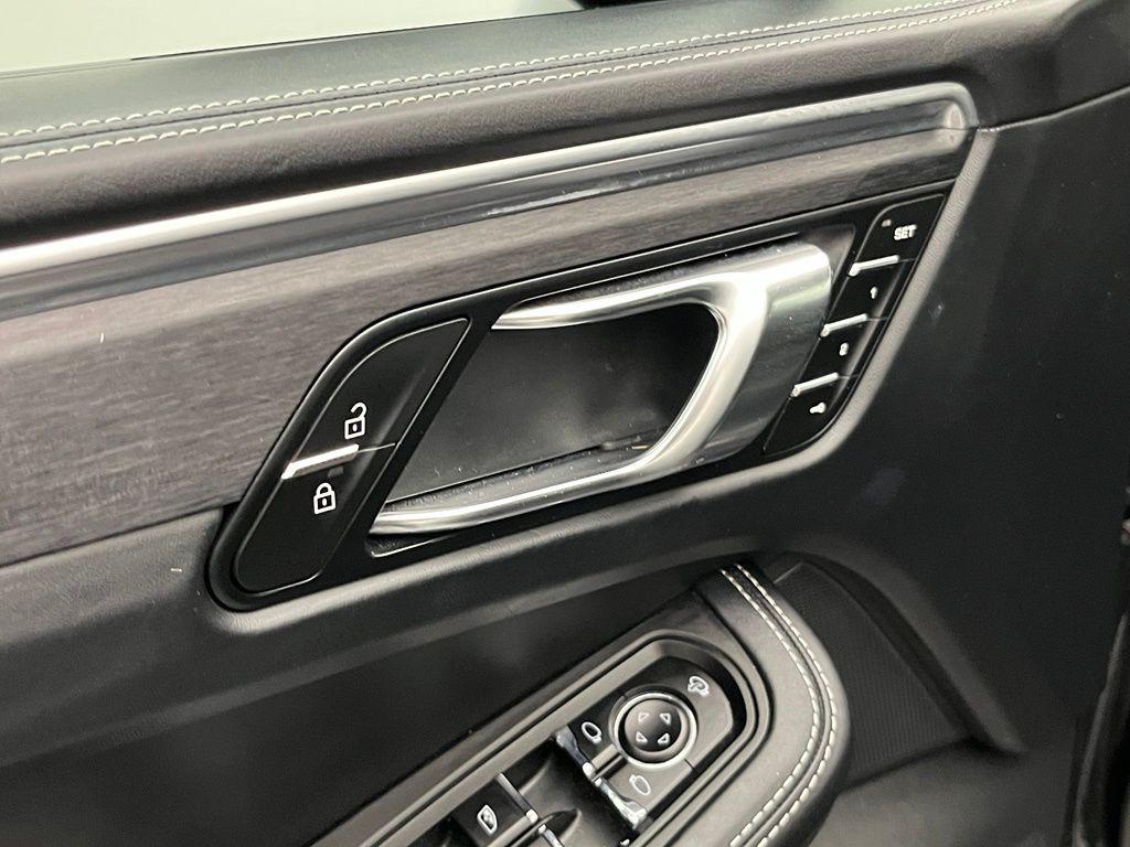 صورة مصغرة 36 لـ 2024 Porsche MACAN MACAN GTS