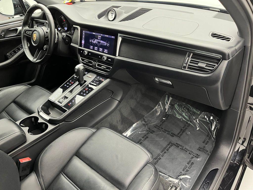 صورة مصغرة 50 لـ 2024 Porsche MACAN MACAN GTS