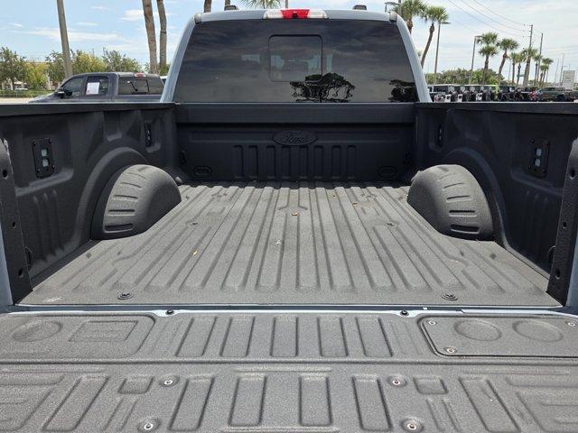 صورة 7 لـ 2024 FORD F-250 LARIAT