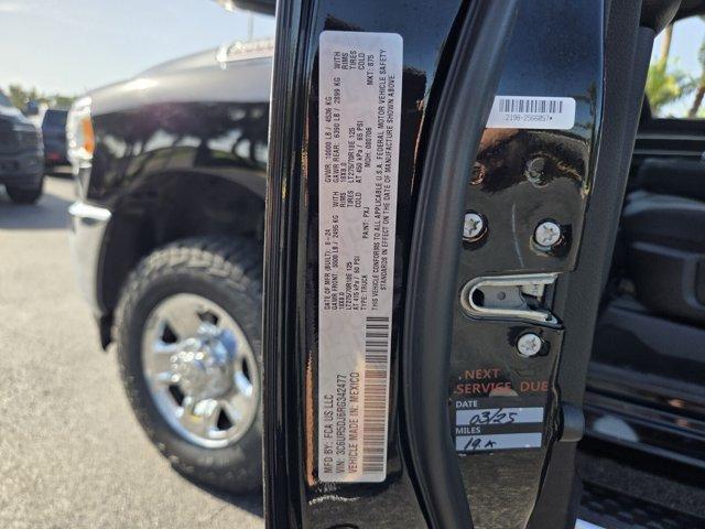2024 RAM 2500 BIG HORN — миниатюра 16