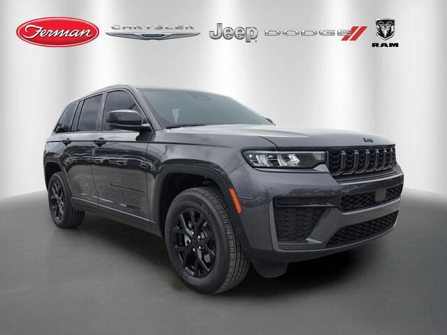 New 2026 Jeep Grand Cherokee Laredo