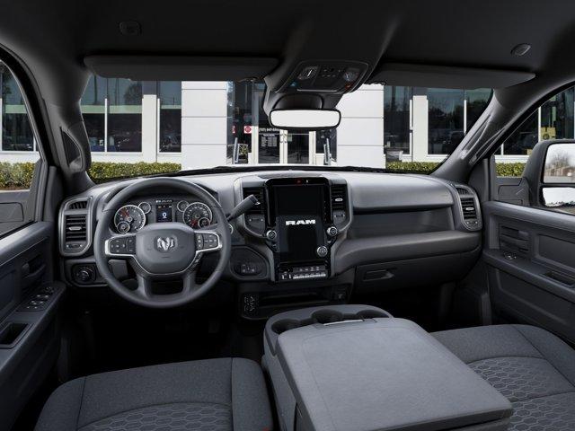 2026 RAM 3500 TRADESMAN thumbnail 14