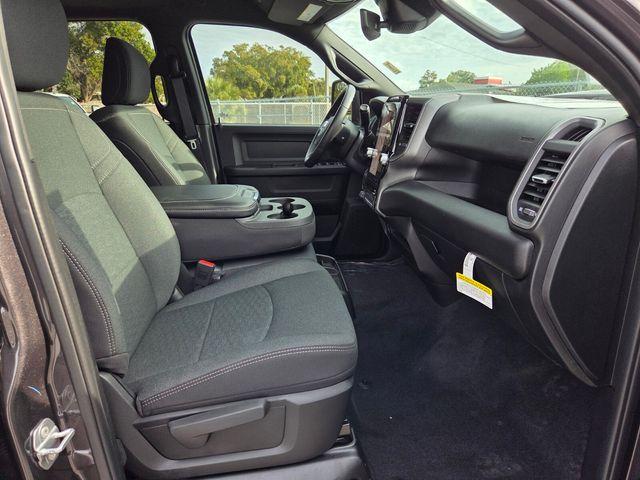 صورة مصغرة 16 لـ 2026 RAM 2500 TRADESMAN