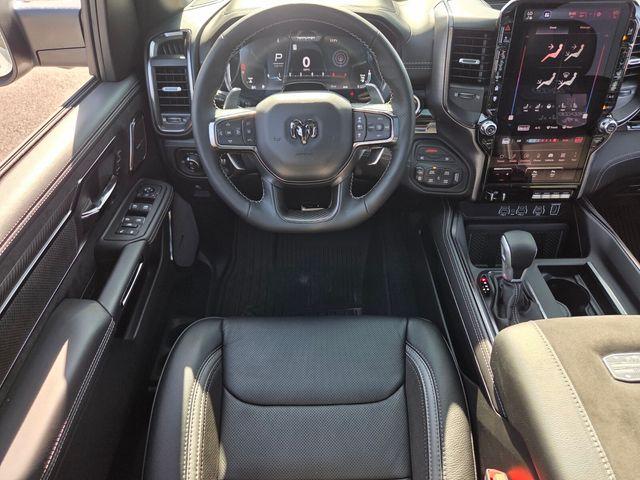 صورة مصغرة 14 لـ 2026 RAM 1500 RHO