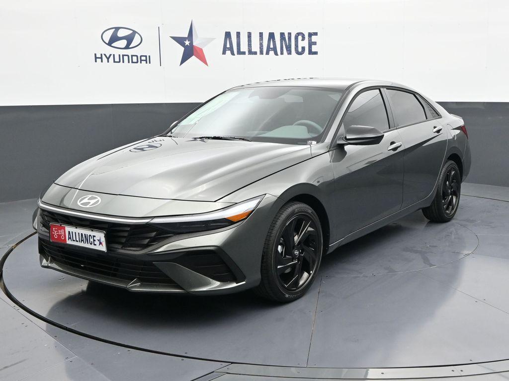 New 2026 Hyundai ELANTRA SEL Sport