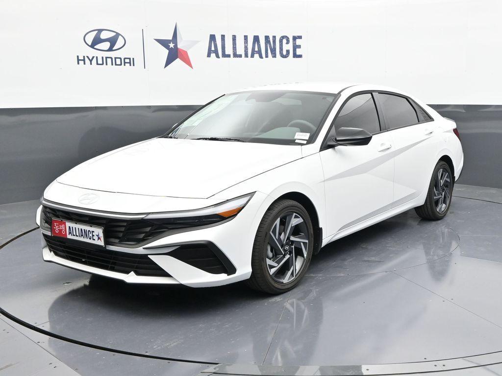 New 2025 Hyundai ELANTRA HEV SEL Sport