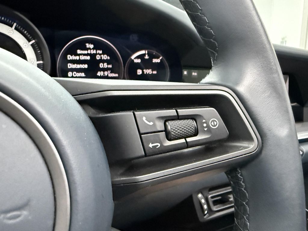 صورة مصغرة 17 لـ 2021 Porsche 911 TARGA 4S