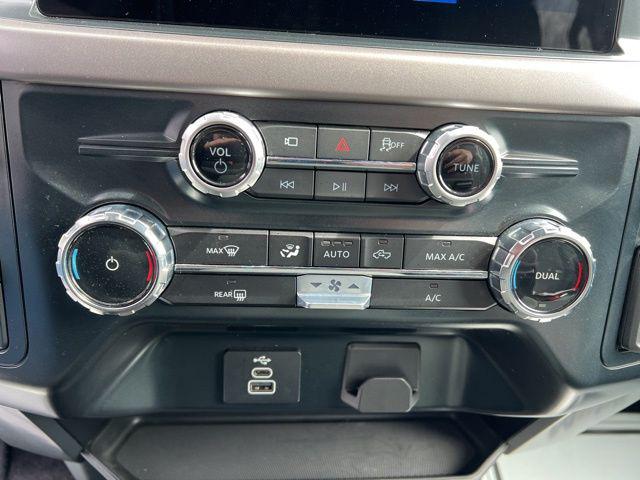 صورة مصغرة 21 لـ 2025 FORD F-150 XLT